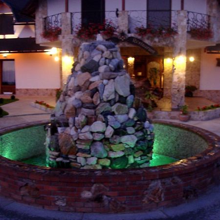 Pension La Taticu Сэкэлэшени Экстерьер фото