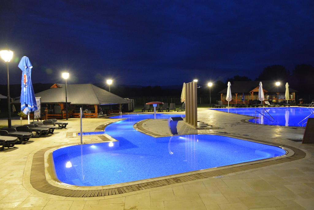 Pension La Taticu Сэкэлэшени Экстерьер фото