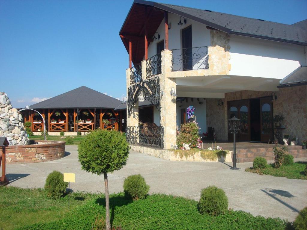 Pension La Taticu Сэкэлэшени Экстерьер фото